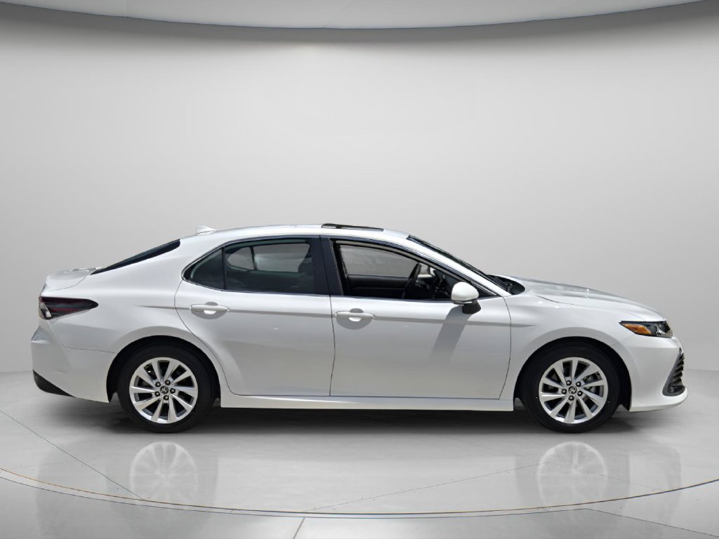 Used 2024 Toyota Camry LE w/ Convenience Package FWD image 3