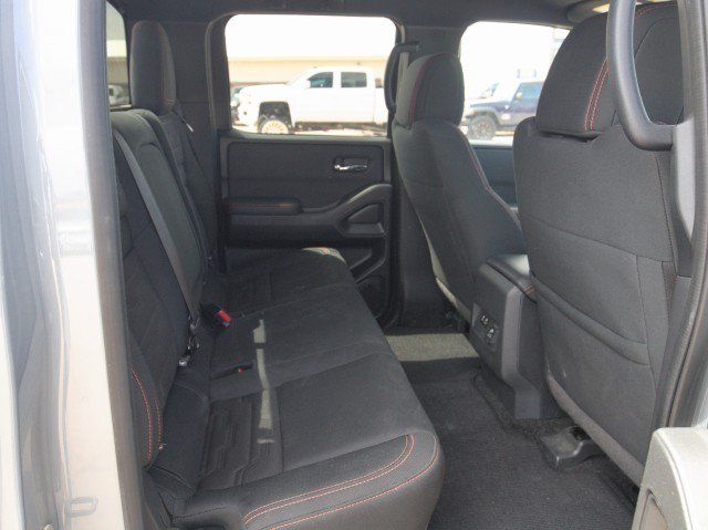 Used 2023 Nissan Frontier PRO-4X w/ Pro Convenience Package AWD/4WD image 32
