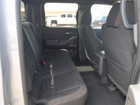 Used 2023 Nissan Frontier PRO-4X w/ Pro Convenience Package AWD/4WD image 32