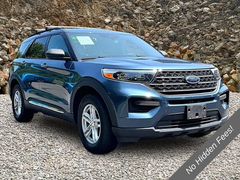 Used 2020 Ford Explorer XLT w/ Comfort Package AWD/4WD image 10