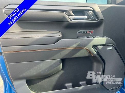 Used 2023 GMC Sierra 1500 AT4 w/ Technology Package image 10