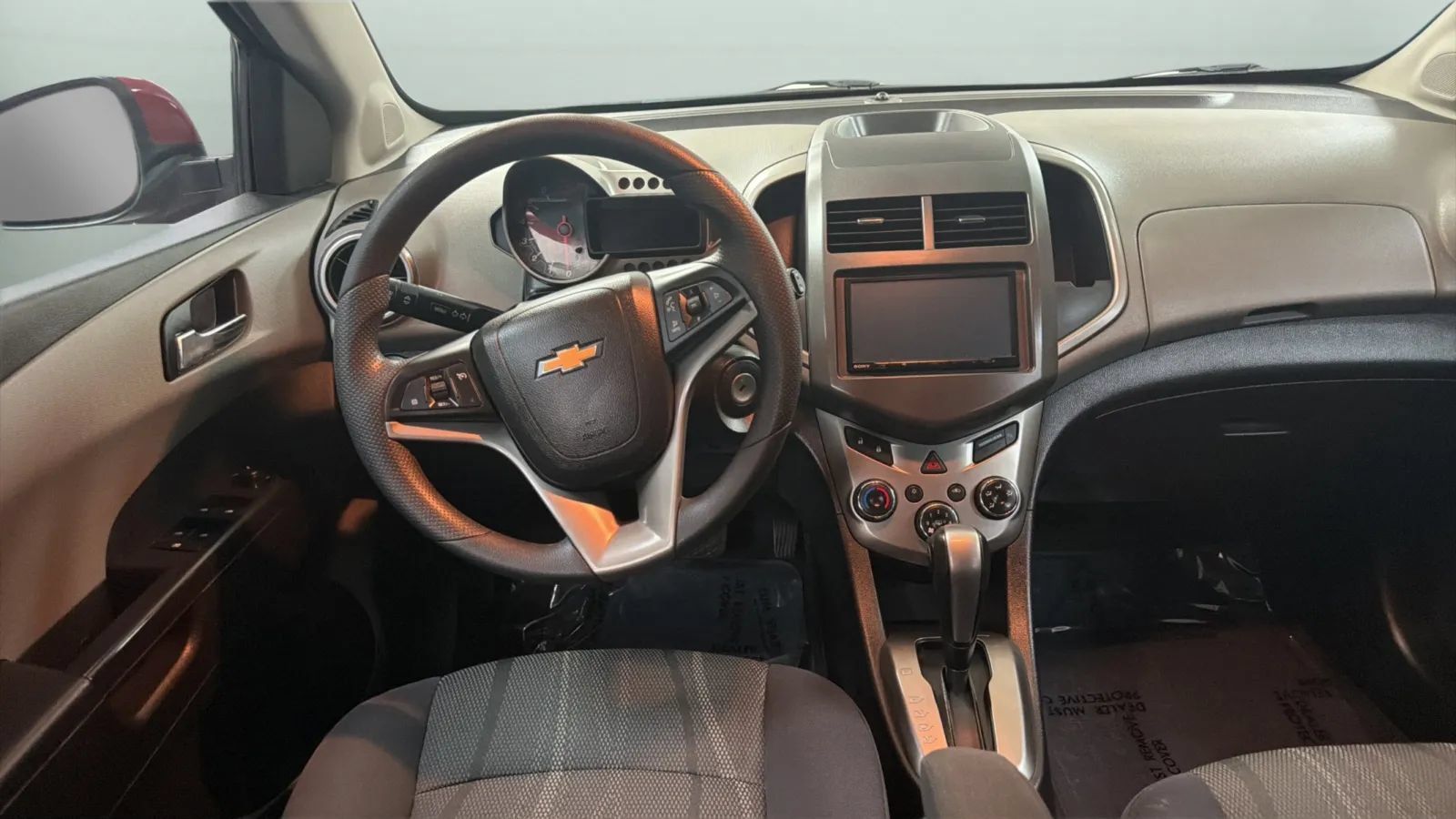 Used 2013 Chevrolet Sonic LT FWD image 10
