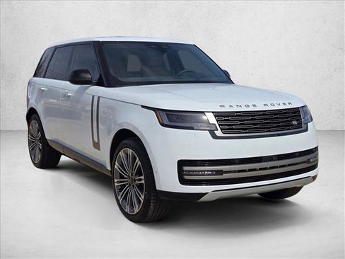 New 2026 Land Rover Range Rover SE image 7