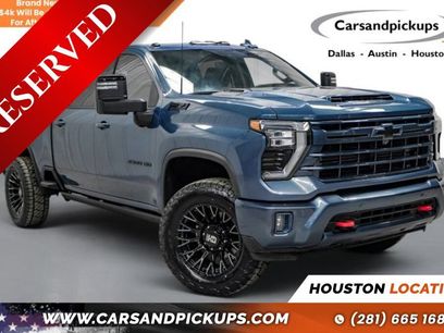 Used 2025 Chevrolet Silverado 2500 LTZ w/ LTZ Plus Package