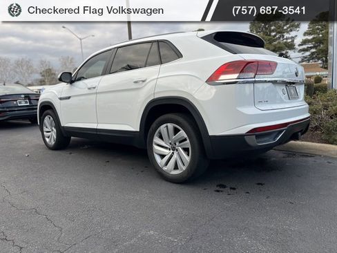 Used 2022 Volkswagen Atlas Cross Sport SE image 7
