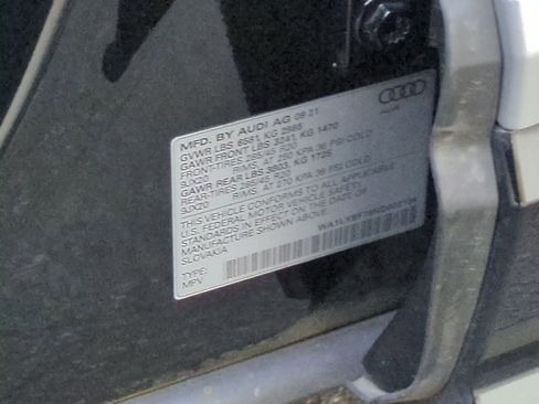 Used 2022 Audi Q7 Premium Plus image 36