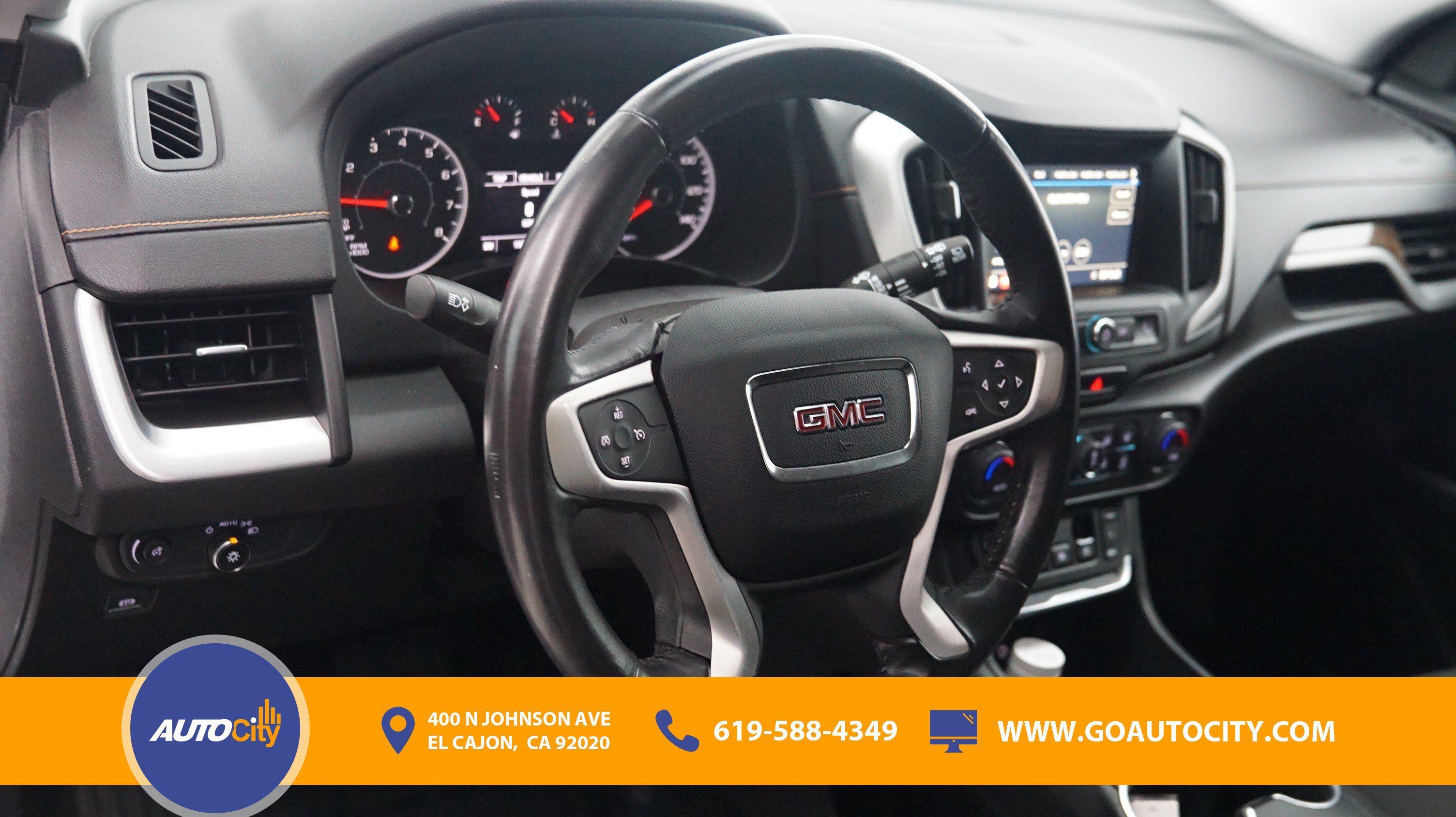 Used 2018 GMC Terrain SLE w/ Driver Convenience Package FWD image 19
