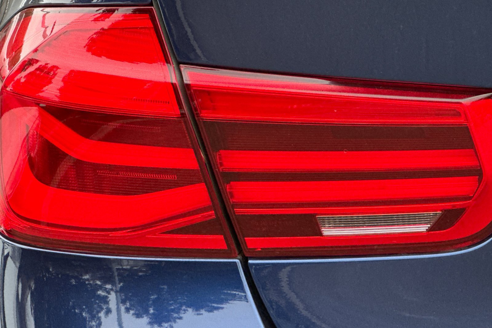 Used 2018 BMW 330i Sedan RWD image 48