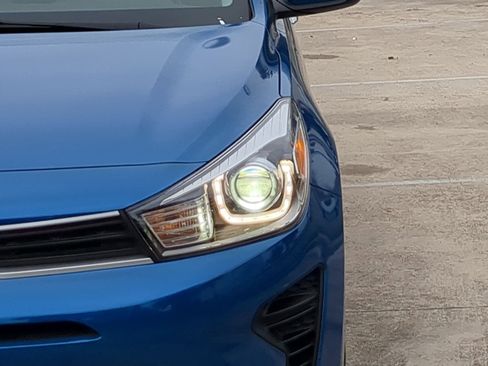 Used 2023 Kia Rio S w/ Technology Package image 10