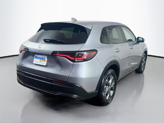 Certified 2026 Honda HR-V LX image 8