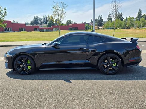 Used 2021 Ford Mustang GT Premium RWD image 2