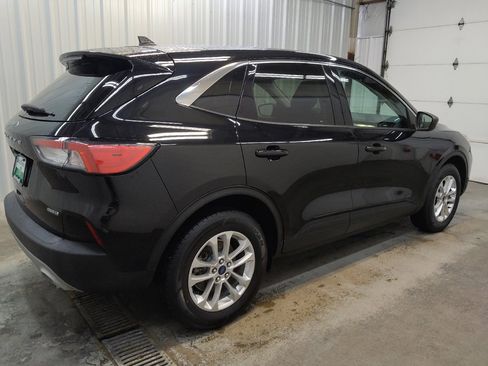 Used 2022 Ford Escape SE w/ Cold Weather Package AWD/4WD image 10