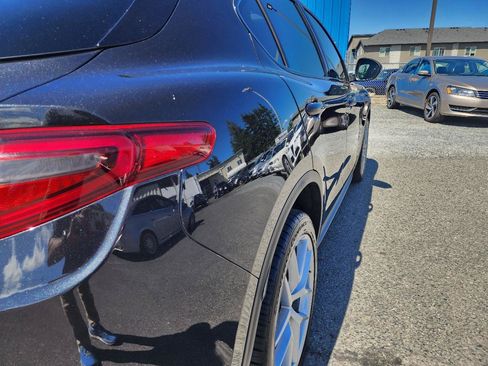 Used 2018 Alfa Romeo Stelvio Ti Sport AWD/4WD image 36