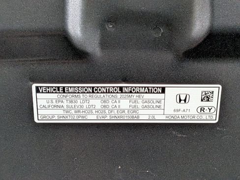 Used 2025 Honda CR-V Sport image 25