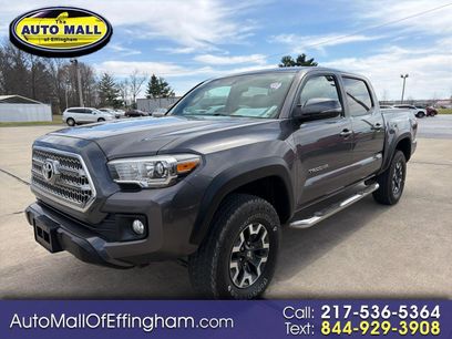 Used 2017 Toyota Tacoma TRD Off-Road w/ Tow Package (A/T)