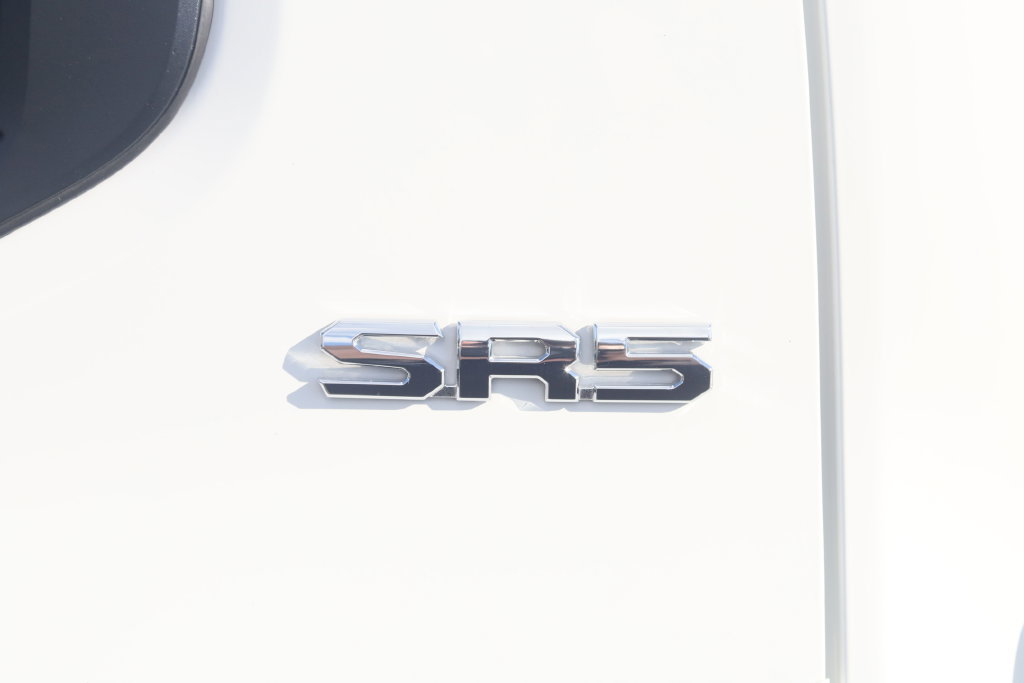 Used 2025 Toyota Tacoma SR5 AWD/4WD image 35