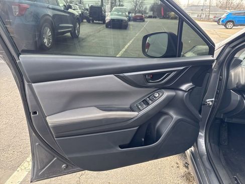 Used 2023 Subaru Crosstrek 2.5i Sport AWD/4WD image 16