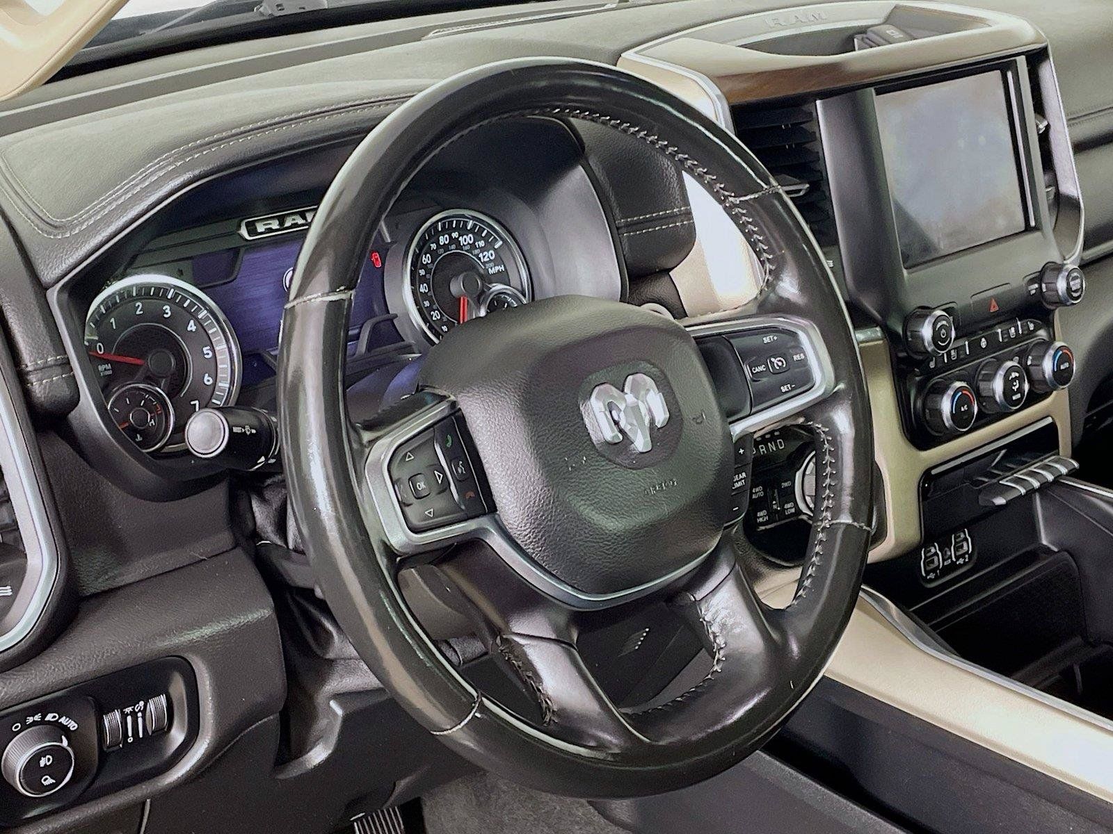 Used 2021 RAM 1500 Laramie AWD/4WD image 12