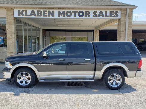 Used 2011 RAM 1500 Laramie image 3