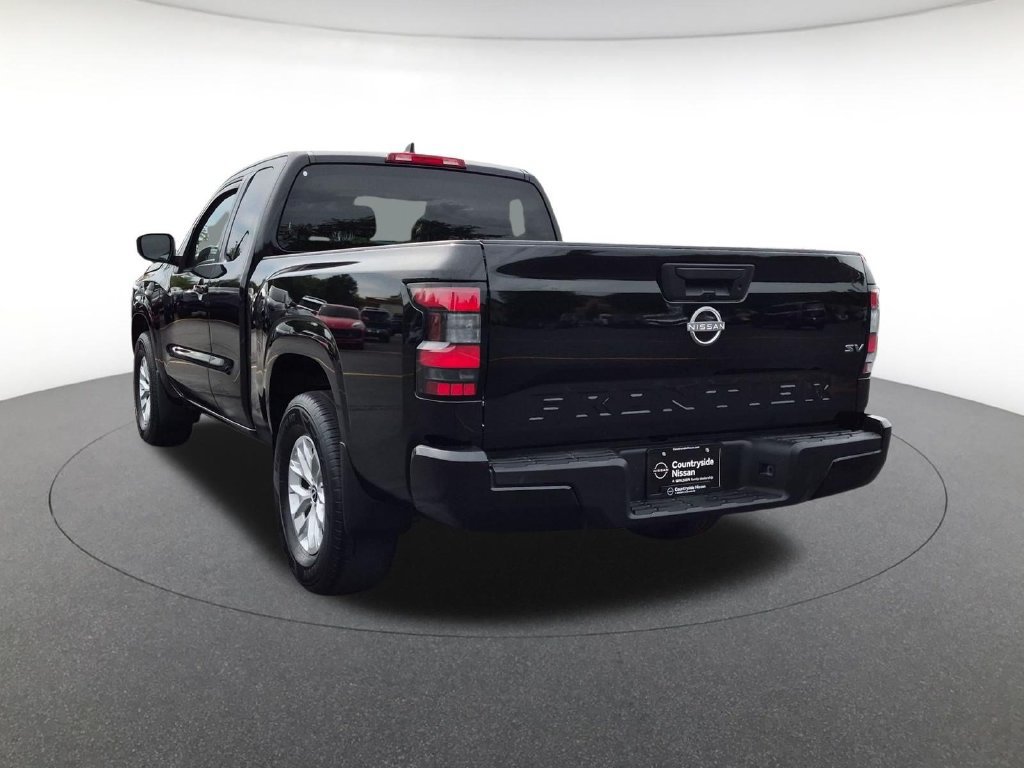 Used 2024 Nissan Frontier SV RWD image 7