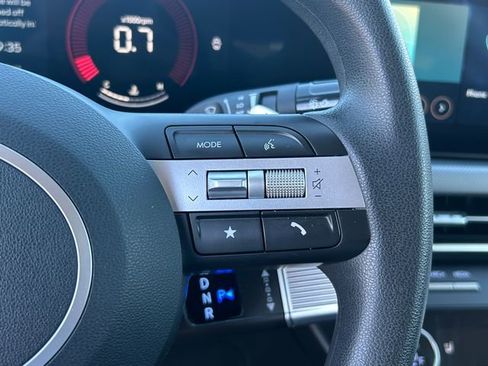 Used 2025 Hyundai Sonata SEL FWD image 18