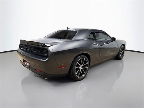 Used 2016 Dodge Challenger R/T Scat Pack image 7