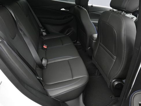 New 2026 Buick Encore GX Sport Touring AWD/4WD image 10