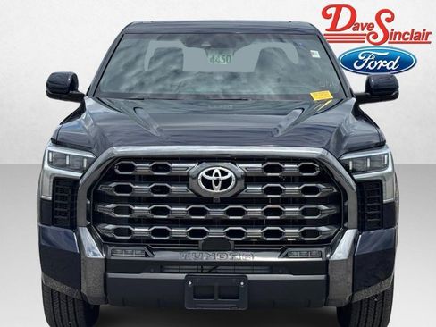 Used 2023 Toyota Tundra Platinum AWD/4WD image 2
