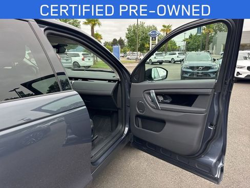 Used 2025 Land Rover Discovery Sport S AWD/4WD image 19