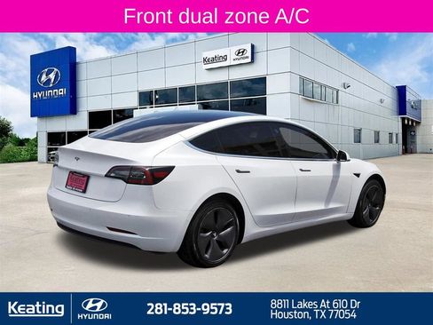 Used 2020 Tesla Model 3 Standard Range RWD image 5