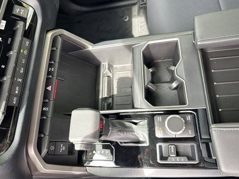 New 2026 Toyota Tundra SR5 AWD/4WD image 36