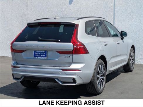 New 2025 Volvo XC60 B5 Core w/ Protection Package Premier image 2
