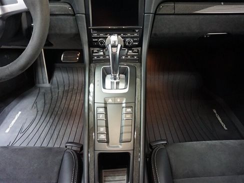 Used 2015 Porsche 911 GT3 RWD image 19