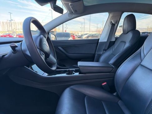 Used 2020 Tesla Model Y Performance image 22