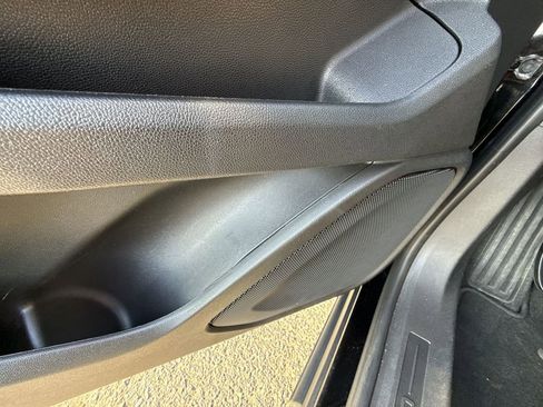 Certified 2022 GMC Terrain SLE image 31