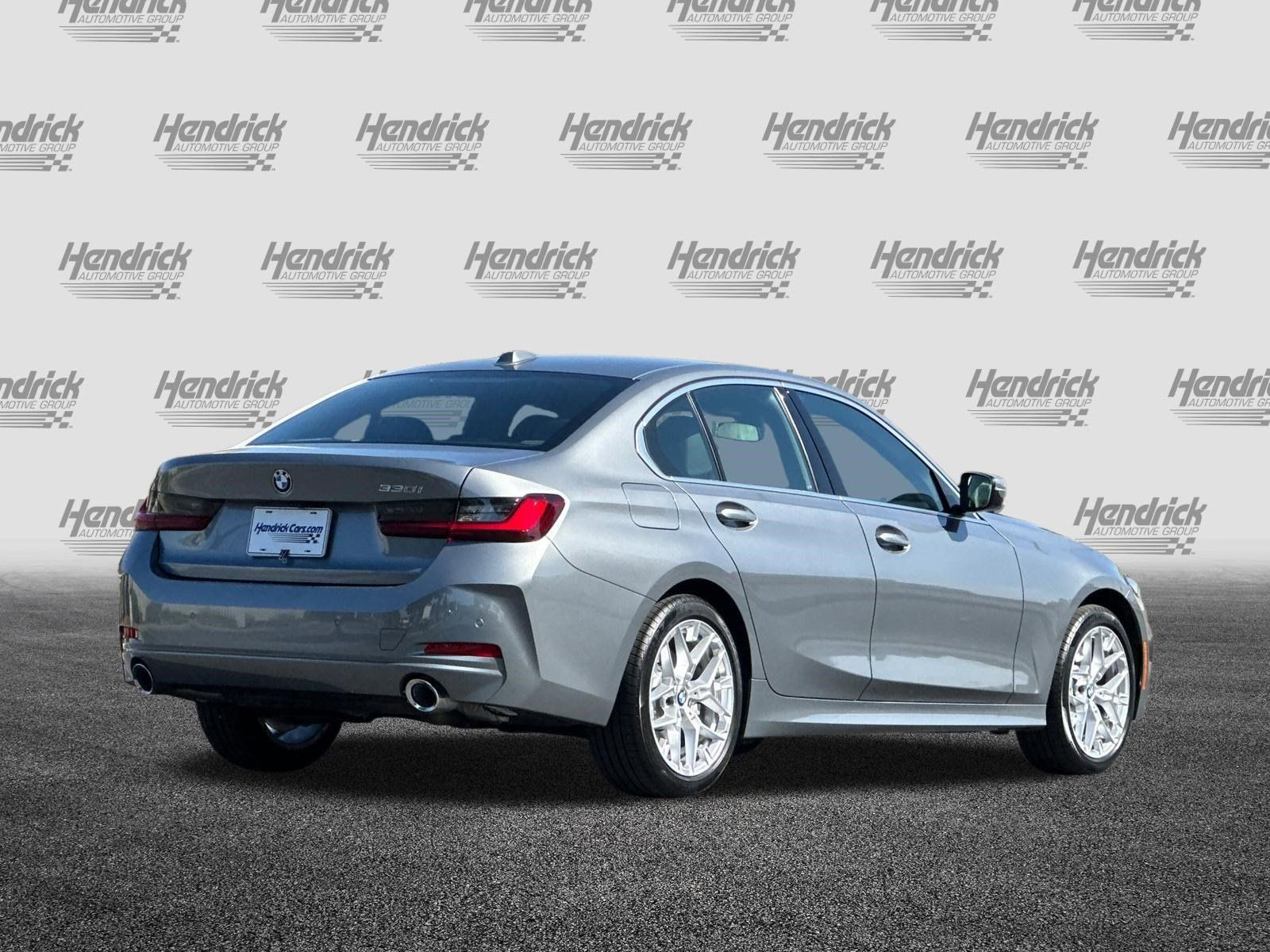 Used 2026 BMW 330i Sedan w/ Premium Package RWD image 5
