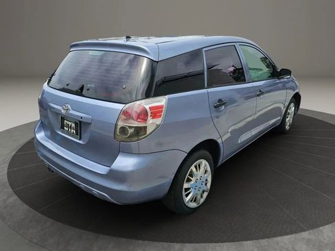Used 2005 Toyota Matrix image 9