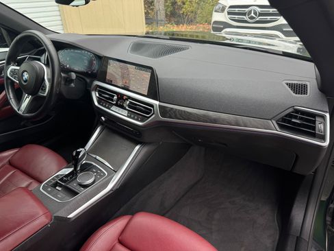 Used 2022 BMW M440i Convertible w/ Premium Package image 38