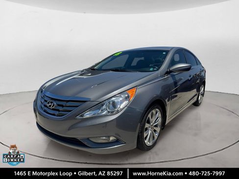 Used 2013 Hyundai Sonata SE w/ Navigation & Sunroof Pkg FWD image 1