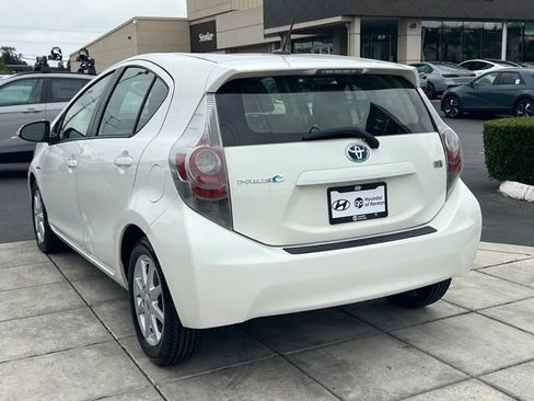 Used 2012 Toyota Prius C Three FWD image 7