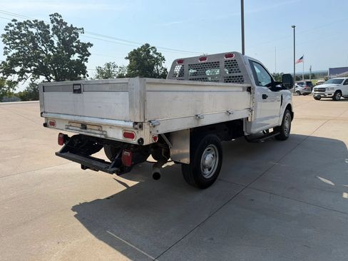 Used 2018 Ford F250 XL RWD image 9