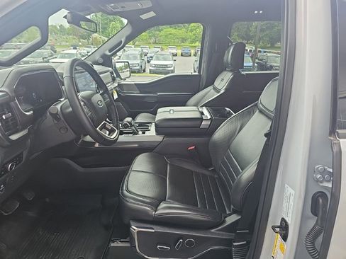 Used 2025 Ford F150 Platinum AWD/4WD image 9