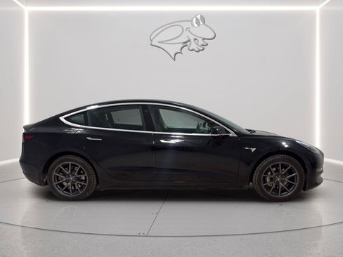 Used 2020 Tesla Model 3 Standard Range RWD image 6