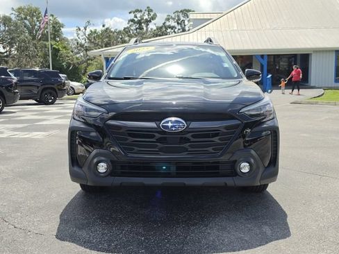 Used 2025 Subaru Outback Premium w/ Popular Package #1A AWD/4WD image 9