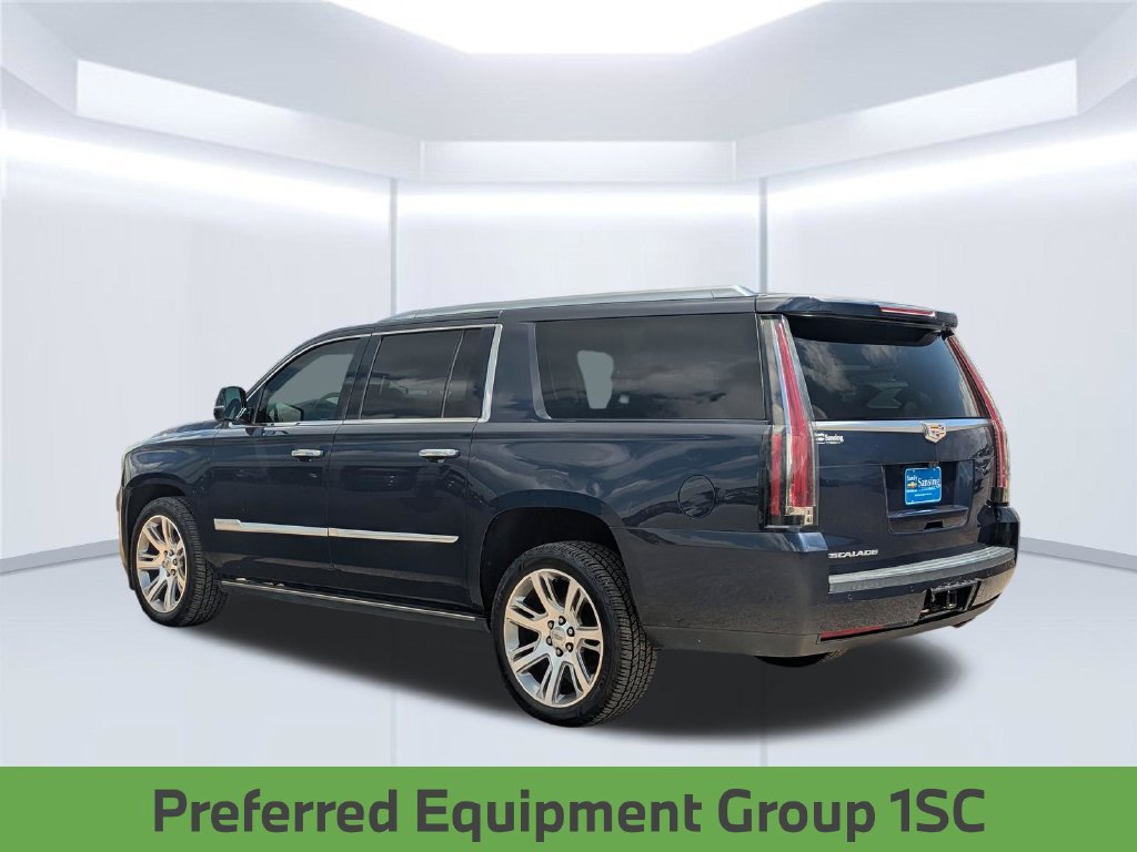 Used 2019 Cadillac Escalade ESV Premium Luxury RWD image 4