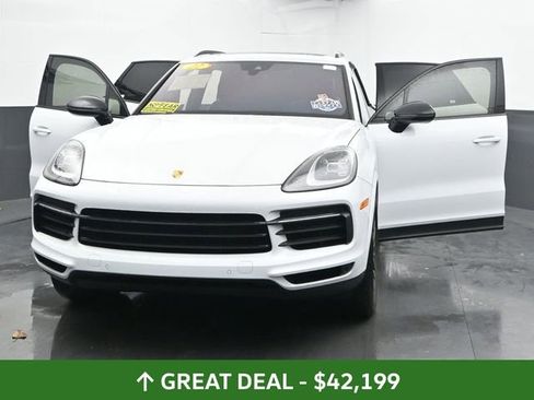 Used 2022 Porsche Cayenne image 54