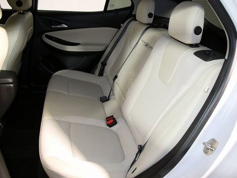 Used 2020 Buick Encore GX Select w/ Experience Buick Package image 13