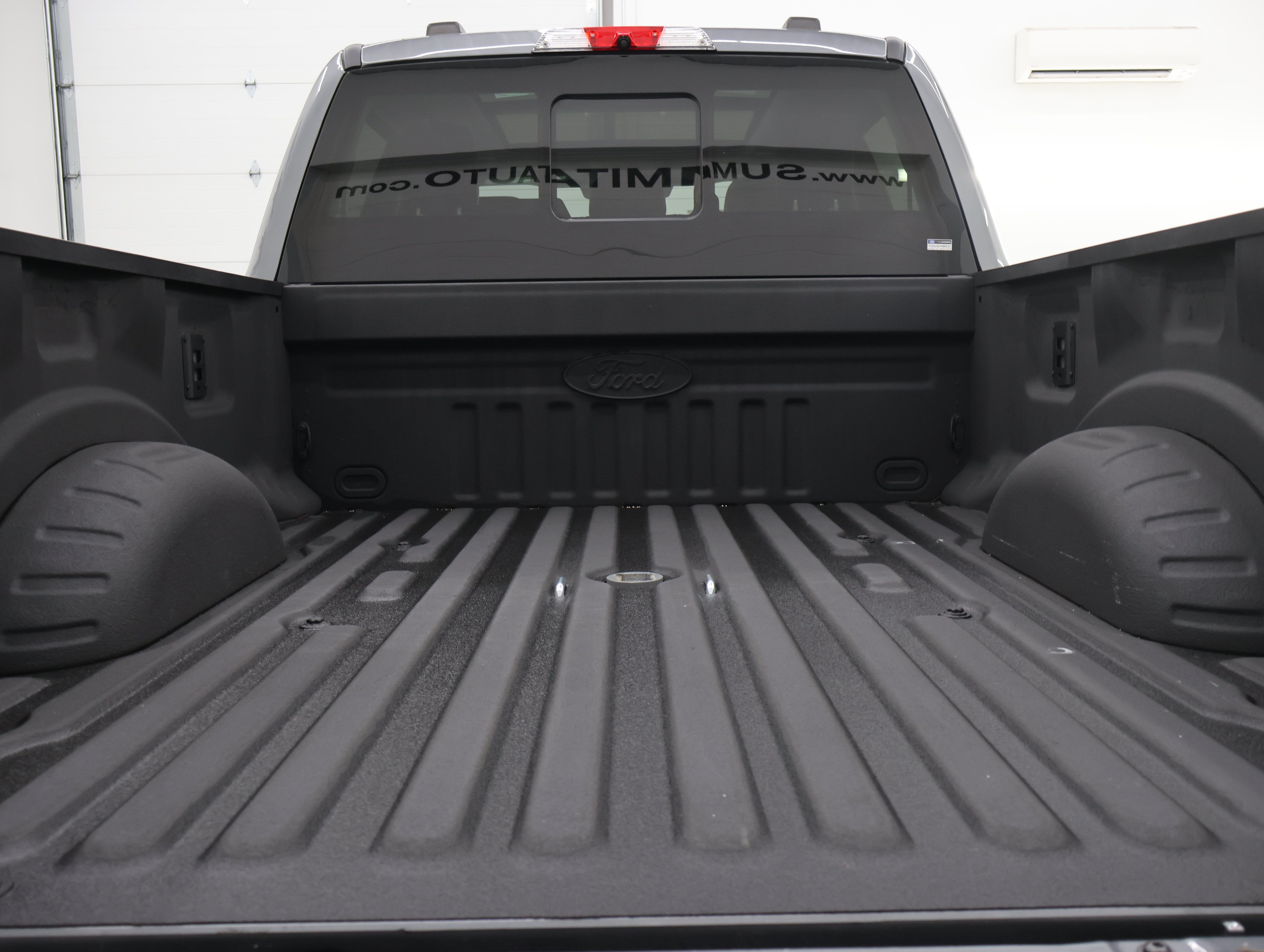 Used 2024 Ford F250 Lariat w/ Lariat Ultimate Package AWD/4WD image 33