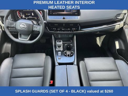 Used 2025 Nissan Rogue SL image 2