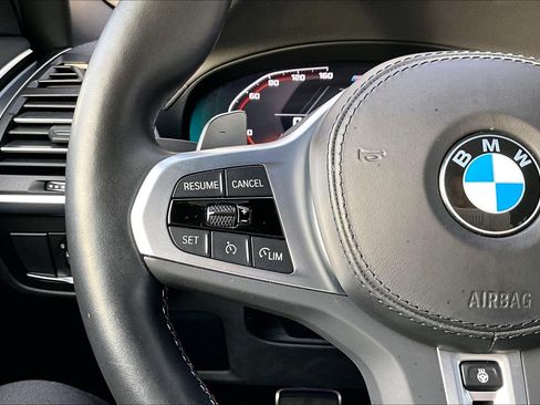 Used 2023 BMW X4 M40i w/ Premium Package image 18
